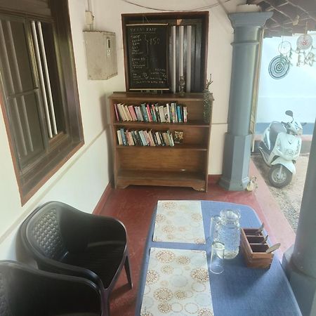 Perch Next Door Bed & Breakfast Kannur Bagian luar foto