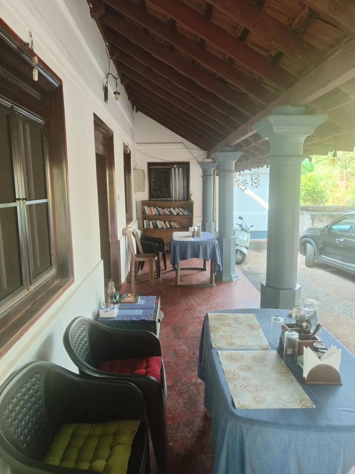 Perch Next Door Bed & Breakfast Kannur Bagian luar foto